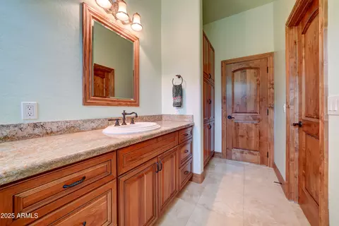 Bath - 424 E Lehi Rd #2, Mesa, AZ 85203 photo 5 of 7