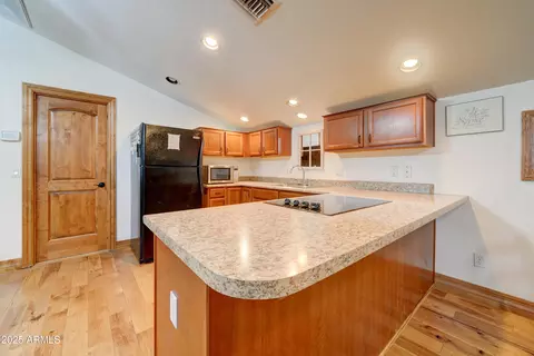 Kitchen - 424 E Lehi Rd #2, Mesa, AZ 85203 photo 3 of 3