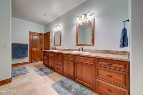 Bath - 424 E Lehi Rd #2, Mesa, AZ 85203 photo 2 of 7