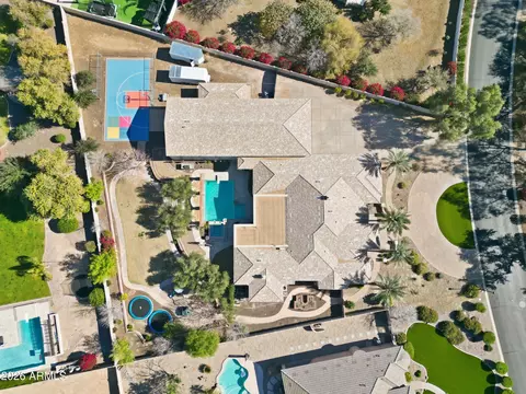 View/Area - 2900 E Clark Dr, Gilbert, AZ 85297 photo 5 of 7