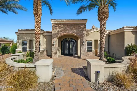 Exterior - 2900 E Clark Dr, Gilbert, AZ 85297 photo 1 of 14