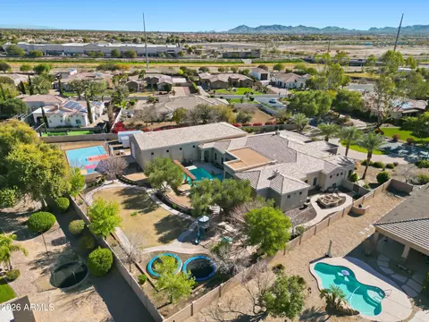 View/Area - 2900 E Clark Dr, Gilbert, AZ 85297 photo 4 of 7