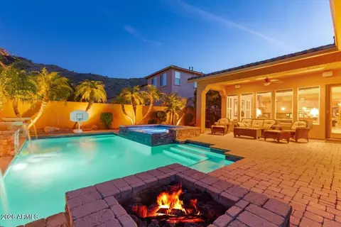 25943 N 84th Dr, Peoria, AZ 85383