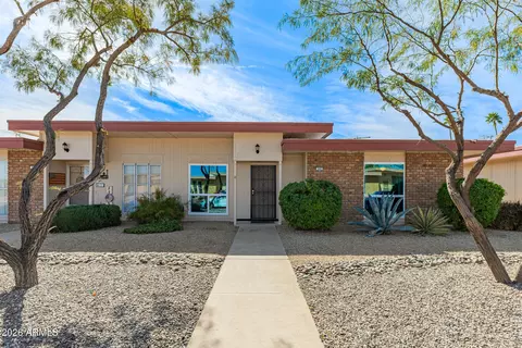 9907 W Cedar Dr, Sun City, AZ 85351