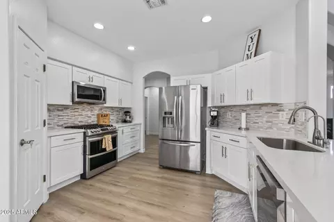 18132 W Cardinal Dr, Goodyear, AZ 85338