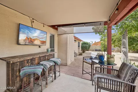 Exterior - 802 E Marconi Ave, Phoenix, AZ 85022 photo 6 of 11