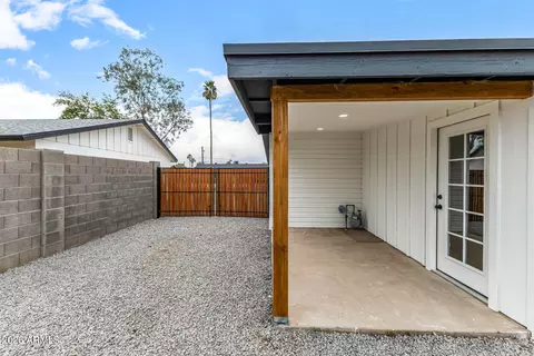Exterior - 622 E Papago Dr, Tempe, AZ 85288 photo 3 of 8
