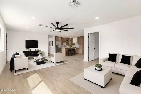 Living - 622 E Papago Dr, Tempe, AZ 85288 photo 2 of 4