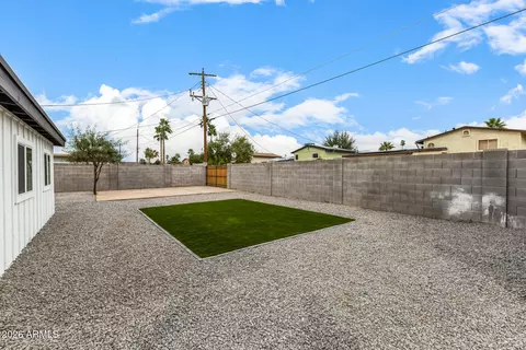 Exterior - 622 E Papago Dr, Tempe, AZ 85288 photo 4 of 8