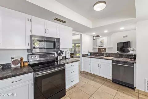 Kitchen - 3861 E Salinas St, Phoenix, AZ 85044 photo 2 of 4