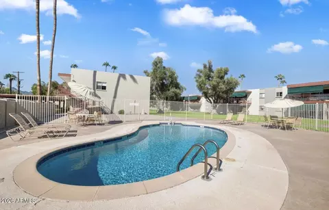 Exterior - 3737 E Turney Ave #206, Phoenix, AZ 85018 photo 4 of 4