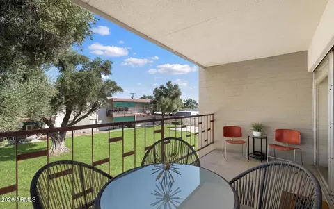 Exterior - 3737 E Turney Ave #206, Phoenix, AZ 85018 photo 1 of 4