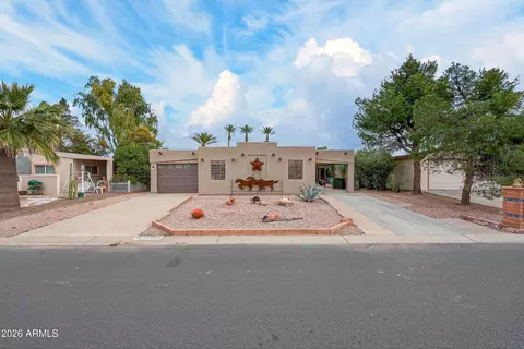 26245 S Lakeview Dr, Sun Lakes, AZ 85248