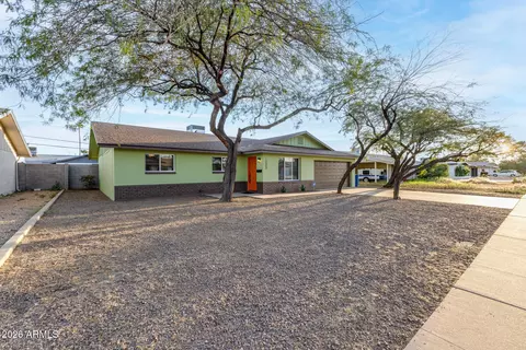 Exterior - 1233 E Broadmor Dr, Tempe, AZ 85282 photo 3 of 14