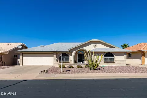 8214 E Navarro Ave, Mesa, AZ 85209