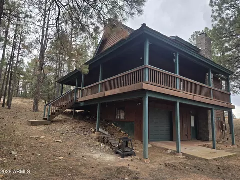 Exterior - 2785 N Skyhawk Dr, Overgaard, AZ 85933 photo 4 of 5