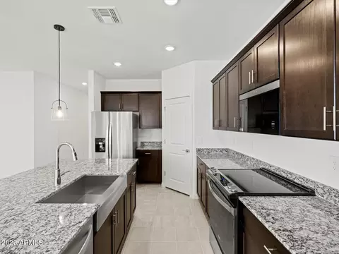 24582 W Grove St, Buckeye, AZ 85326
