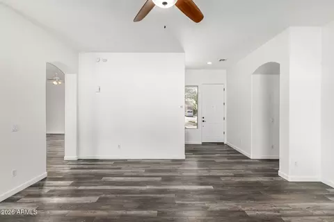 Living - 10446 E Irwin Cir, Mesa, AZ 85209 photo 3 of 4