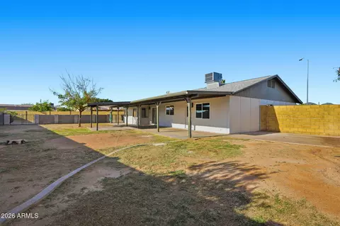 Exterior - 7509 E Hackamore Cir, Mesa, AZ 85207 photo 6 of 9