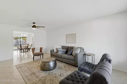 Living - 7509 E Hackamore Cir, Mesa, AZ 85207 photo 1 of 5