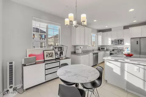 Kitchen - 1711 E Chelsea Ln, Gilbert, AZ 85295 photo 1 of 6