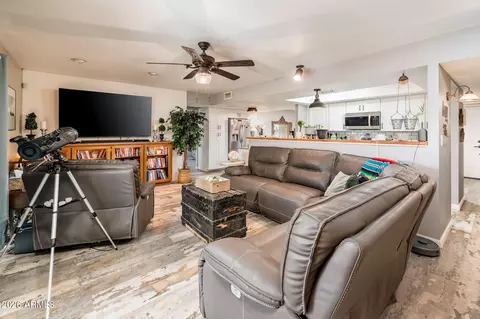 Living - 3335 W Acoma Dr, Phoenix, AZ 85053 photo 2 of 3