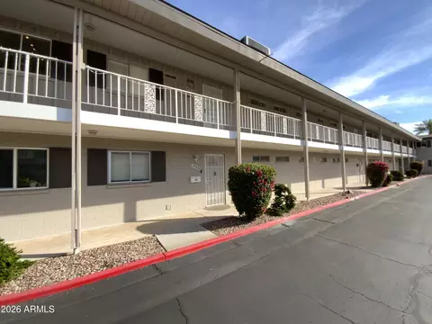 10826 N Fairway Ct E, Sun City, AZ 85351
