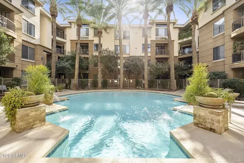 Exterior - 1701 E Colter St #234, Phoenix, AZ 85016 photo 3 of 7