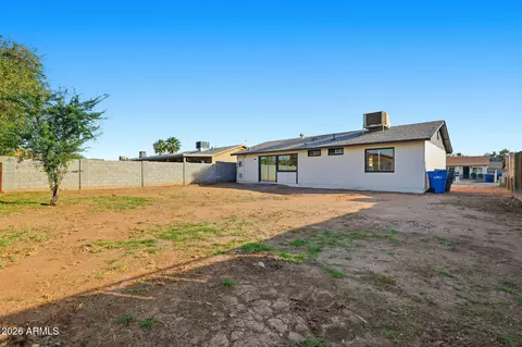 Exterior - 2012 W Romley Rd, Phoenix, AZ 85041 photo 5 of 6
