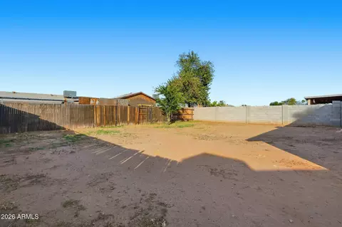 Exterior - 2012 W Romley Rd, Phoenix, AZ 85041 photo 6 of 6