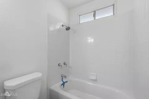 Bath - 2012 W Romley Rd, Phoenix, AZ 85041 photo 4 of 4