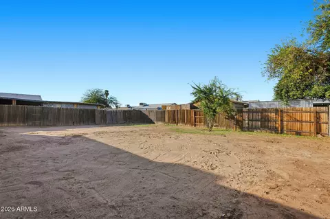 Exterior - 2012 W Romley Rd, Phoenix, AZ 85041 photo 3 of 6