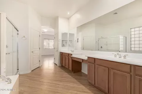 Bath - 1203 E Kramer Cir, Mesa, AZ 85203 photo 2 of 6