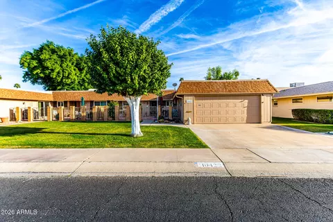10422 W Roundelay Cir, Sun City, AZ 85351