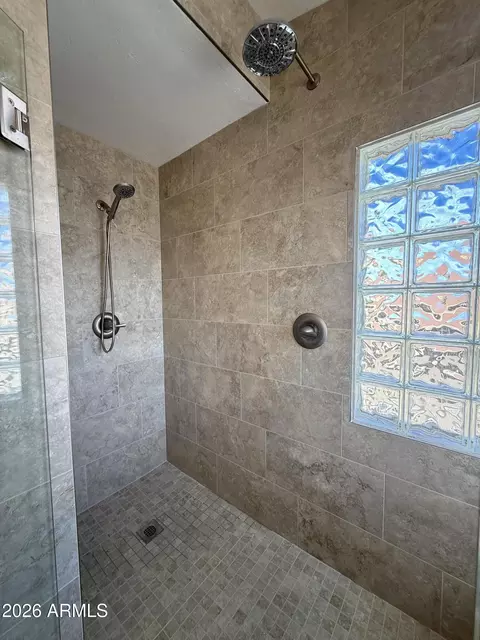 Bath - 3911 E Shannon St, Phoenix, AZ 85044 photo 2 of 4