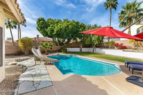 Exterior - 3911 E Shannon St, Phoenix, AZ 85044 photo 3 of 29