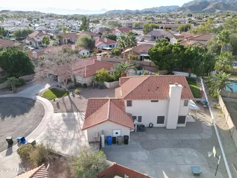 View/Area - 3911 E Shannon St, Phoenix, AZ 85044 photo 9 of 14