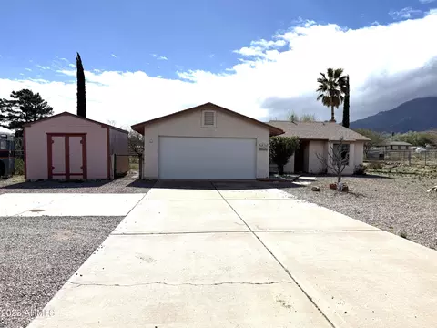 5490 E Hereford Rd, Hereford, AZ 85615