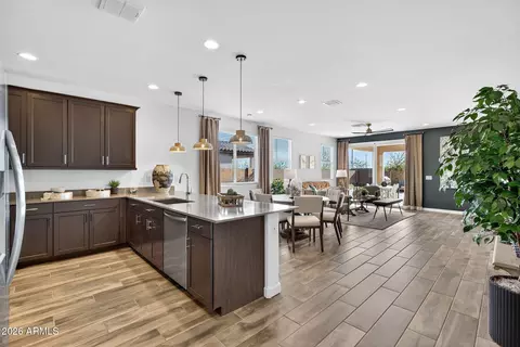 Kitchen - 9953 S Dutchman Dr, Apache Junction, AZ 85120 photo 3 of 6