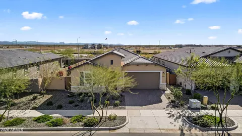 Exterior - 9953 S Dutchman Dr, Apache Junction, AZ 85120 photo 8 of 11