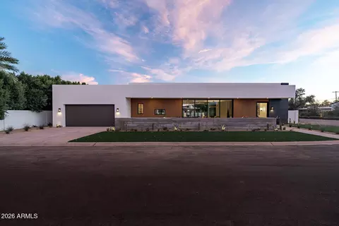 7017 E Orange Blossom Ln, Paradise Valley, AZ 85253