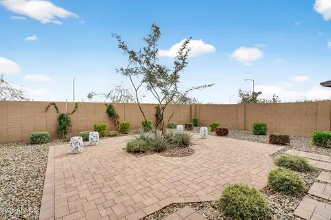 Exterior - 9965 S Dutchman Dr, Apache Junction, AZ 85120 photo 7 of 13