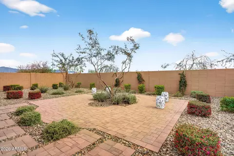 Exterior - 9965 S Dutchman Dr, Apache Junction, AZ 85120 photo 8 of 13