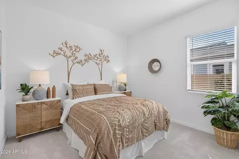 Bedroom - 9965 S Dutchman Dr, Apache Junction, AZ 85120 photo 8 of 10