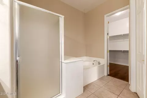 Bath - 949 E Benrich Dr, Gilbert, AZ 85295 photo 6 of 6