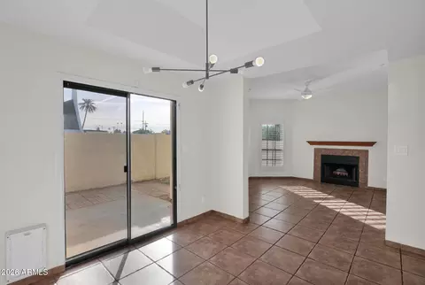 Living - 1124 E Rose Ln #3, Phoenix, AZ 85014 photo 3 of 3