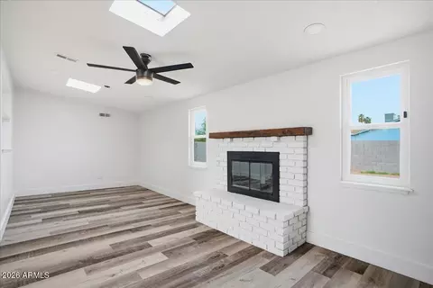 Living - 752 E Glade Ave, Mesa, AZ 85204 photo 3 of 4