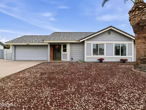 8045 W Columbine Dr, Peoria, AZ 85381