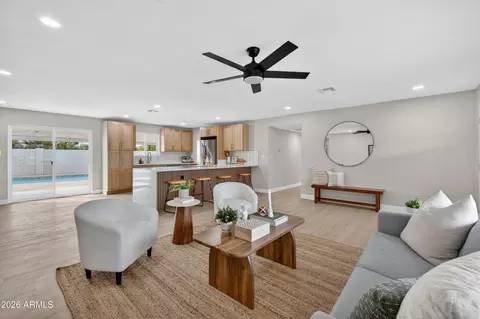 Living - 228 S S Hl, Mesa, AZ 85204 photo 1 of 3