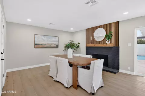 Dining - 228 S S Hl, Mesa, AZ 85204 photo 2 of 3